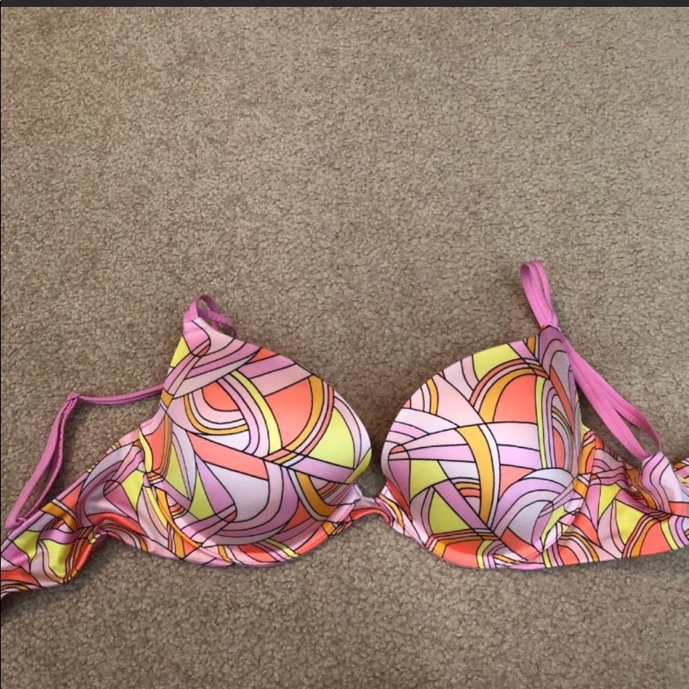 Victoria’s Secret Very Sexy Push Up Bra